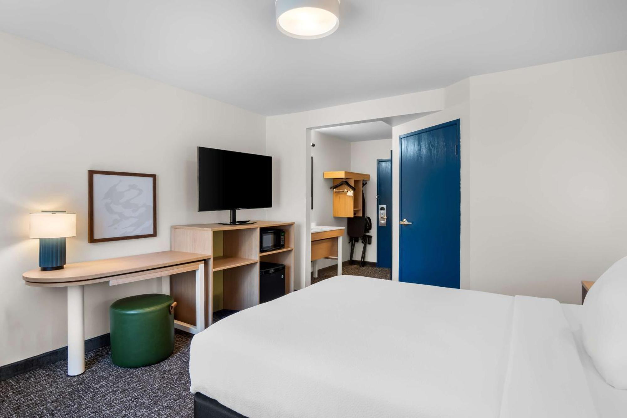 Hotel Comfort Near Dfw Airport
